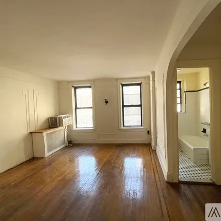 Rent this studio apartment on 398 E 52nd St