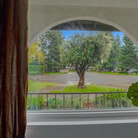 Image 5 - 1730 Sylvia Ct, Turlock, California, 95382 - House for sale