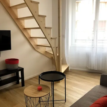 Rent this 2 bed apartment on 7 Rue Marcel Sembat in 29200 Brest, France