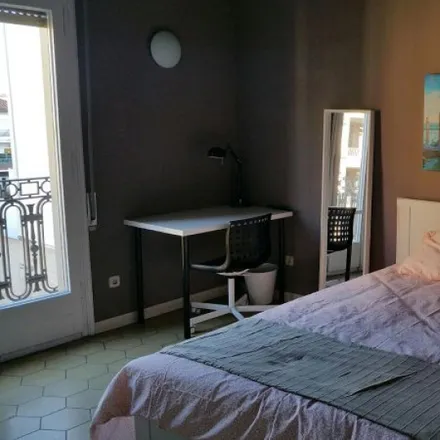 Rent this 8 bed room on Carrer de Balmes in 303, 08006 Barcelona