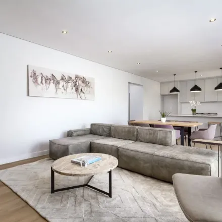 Image 8 - Edward Rubenstein Drive, Sandown, Sandton, 2031, South Africa - Apartment for rent