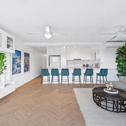 Image 1 - Fraser Avenue, Miami QLD 4220, Australia - Apartment for rent