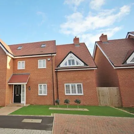 Rent this 5 bed house on unnamed road in Flitwick, MK45 1GL