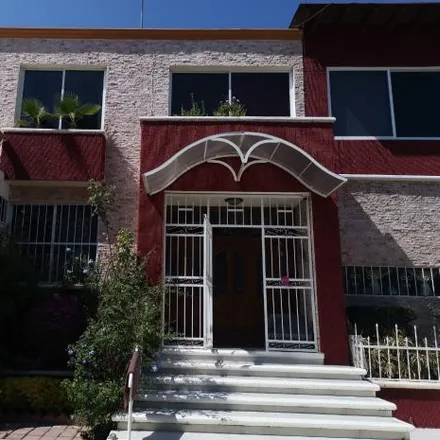 Buy this 5 bed house on Calle Paseo de la Fundación 3431 in Villas Herradura, 36670 Irapuato