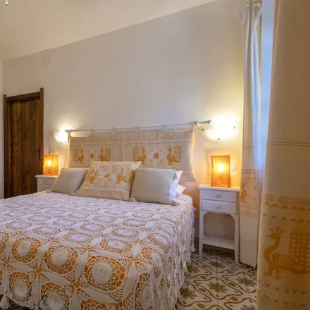 Rent this 3 bed house on Banco di Sardegna in Via XX Settembre, 07041 Alghero SS