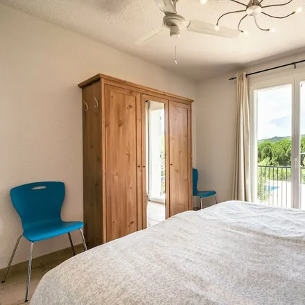 Rent this 3 bed house on Félines Minervois in Rue de l'Occitanie, 34210 Félines-Minervois