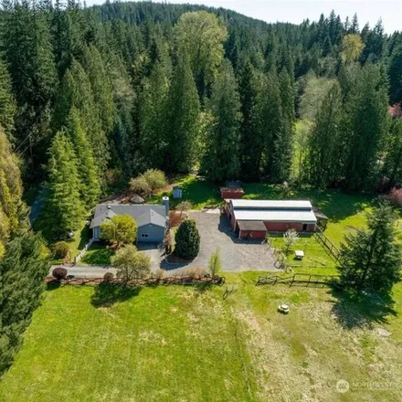 Buy this 3 bed house on 78th Street Southeast in Snohomish County, WA