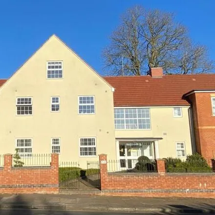 Buy this 1 bed apartment on Abington Vale Primary School - Stirling Campus in 77 The Avenue, Northampton