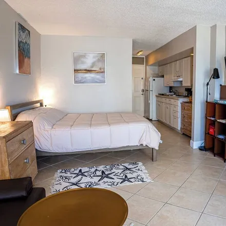 Image 1 - Daytona Beach, FL - Apartment for rent
