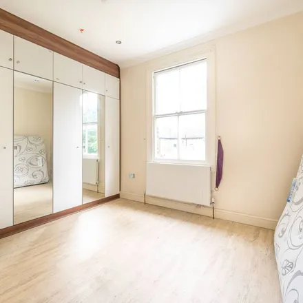 Image 1 - 31 Forest Road, London, E7 0DN, United Kingdom - Apartment for rent