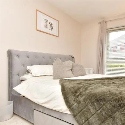 Image 7 - Atherstone Heights, Crendon Park, Southborough, TN4 0BE, United Kingdom - Apartment for sale