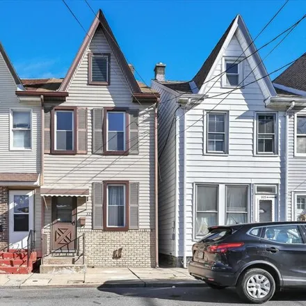 Buy this 2 bed house on 353 East Weidman Street in Lebanon, PA 17046
