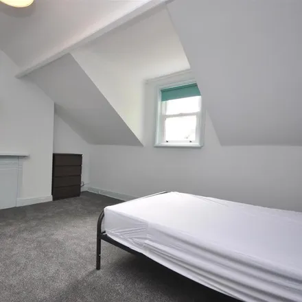 Rent this 1 bed room on The Citadel in Claremont Terrace, York