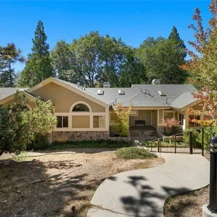 Buy this 3 bed condo on Whitefir Drive in Lake Arrowhead, CA 92417