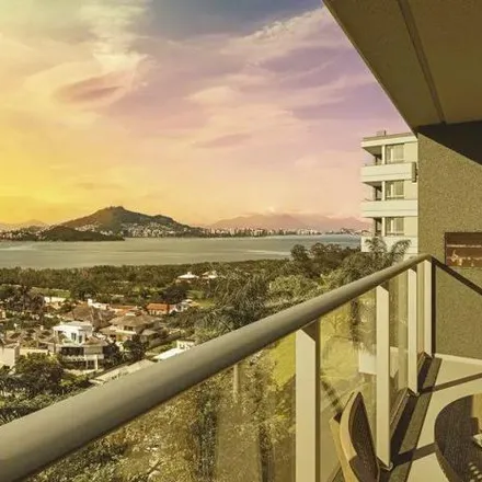 Buy this 3 bed apartment on Estrada Haroldo Soares Glavan in Cacupé, Florianópolis - SC