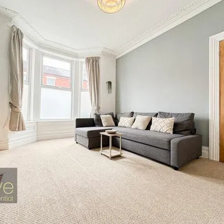 Image 6 - 13 Wendover Avenue, Liverpool, L17 4LG, United Kingdom - Townhouse for sale