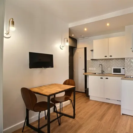 Image 8 - 52 Rue de Montreuil, 75011 Paris, France - Apartment for rent
