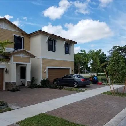 Image 2 - Mustang Manor, Davie, FL 33314, USA - House for rent