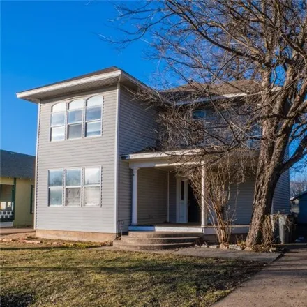 Buy this 3 bed house on 769 Northwest Bell Avenue in Lawton, OK 73507