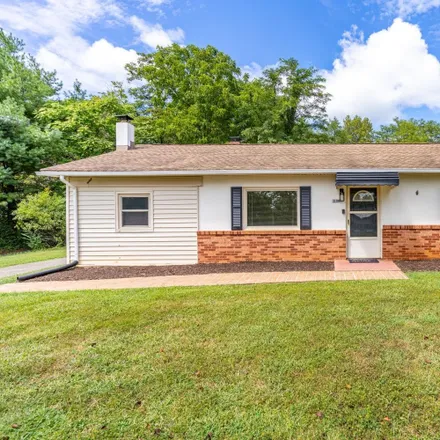 Buy this 3 bed house on 139 Abbitts Drive in Amherst County, VA 24572