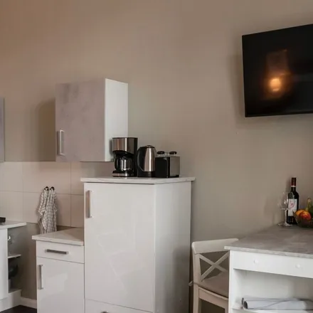 Rent this 1 bed apartment on Außer der Schleifmühle 82 in 28203 Bremen, Germany