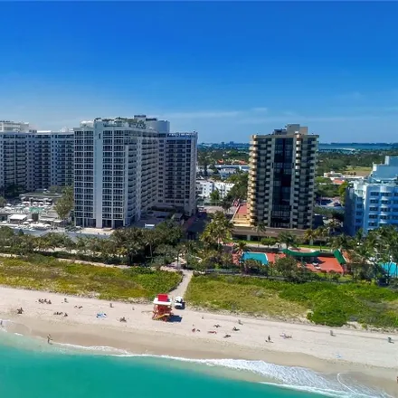 Rent this 3 bed condo on 1 Hotel South Beach in 24th Street, Miami Beach