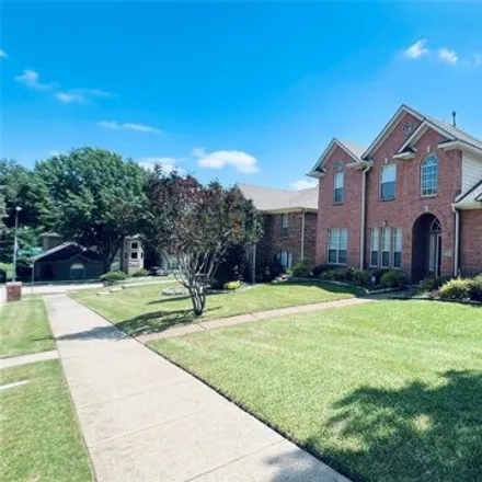 Rent this 4 bed house on 658 Nelson Court in Plano, TX 75025
