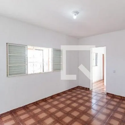 Rent this 2 bed house on Avenida Olavo Bilac in Vila Quitauna, Osasco - SP