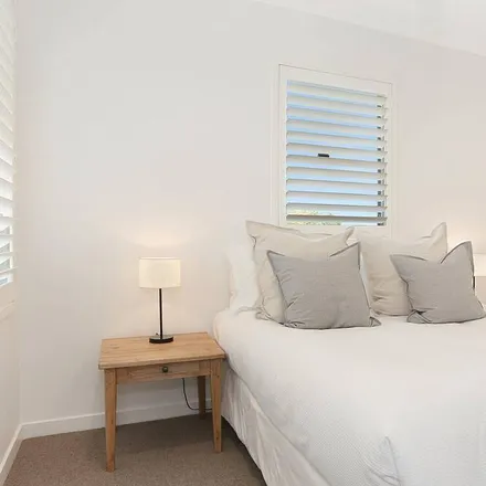 Rent this 4 bed townhouse on Byron Bay NSW 2481