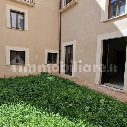 Image 4 - Via Paganica 8, 67100 L'Aquila AQ, Italy - Apartment for rent