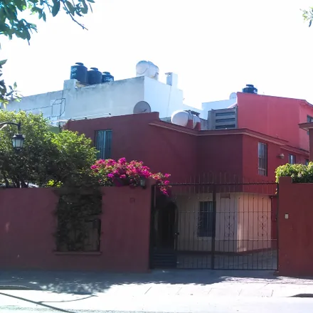 Rent this 4 bed house on Avenida Universidad in Delegación Centro Histórico, 76160 Querétaro