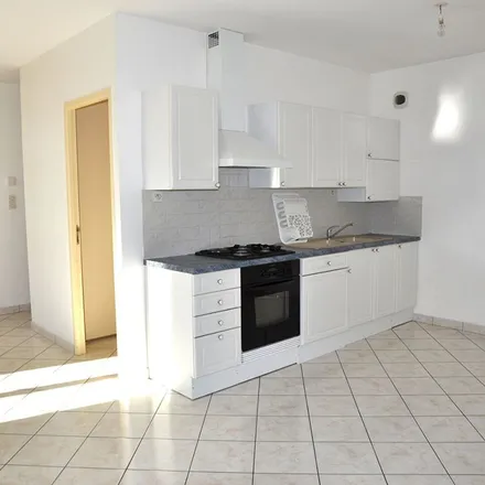 Rent this 4 bed apartment on 18 la Lande Fleurie in 35190 Miniac-sous-Bécherel, France