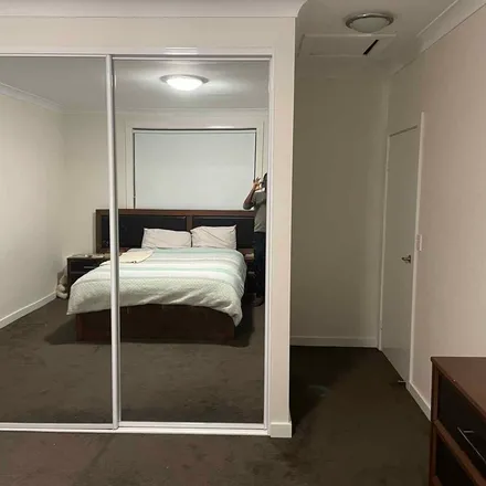Image 6 - Slim Place, Constitution Hill NSW 2145, Australia - Apartment for rent