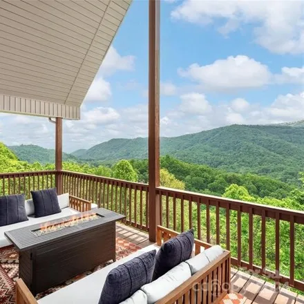 Image 6 - 502 Grandview Cliff Hts, Maggie Valley, North Carolina, 28751 - House for sale