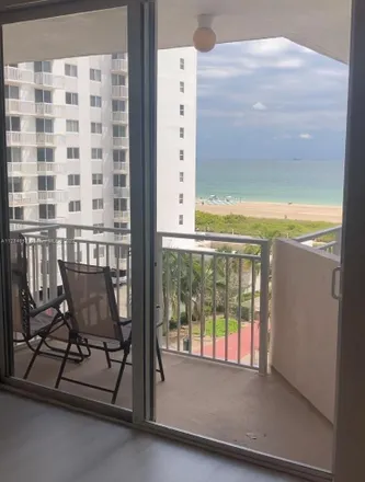 Image 2 - 345 Ocean Drive, Miami Beach, FL 33139, USA - Condo for sale
