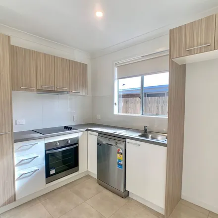 Image 3 - Venice Crescent, Redbank QLD 4301, Australia - Apartment for rent
