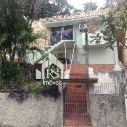 Buy this 3 bed house on Rua Padre Emílio Miotti in Santa Rosa, Niterói - RJ