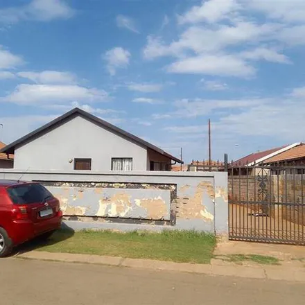 Rent this 2 bed apartment on Xazi Street in Johannesburg Ward 48, Soweto