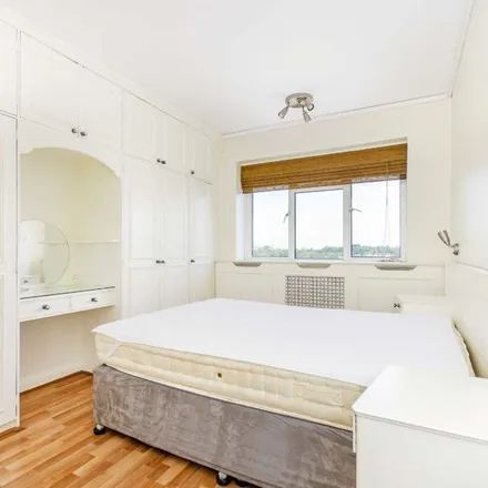 Rent this 2 bed apartment on Boyton House in Wellington Road, London