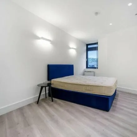 Image 5 - NHC 1, Great West Road, London, TW8 9GN, United Kingdom - Room for rent