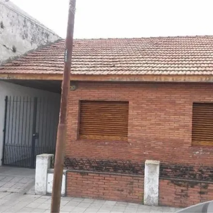 Buy this 2 bed house on Almacén Budy in Miguel Soler, Partido de Lomas de Zamora