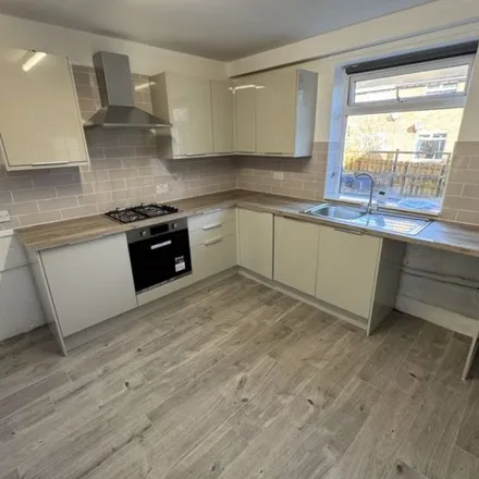 Rent this 3 bed duplex on Valley View in Rowlands Gill, NE39 2JH