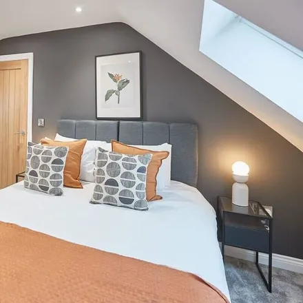 Rent this 4 bed house on Eskdaleside cum Ugglebarnby in YO21 1RS, United Kingdom