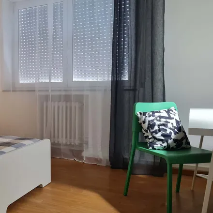 Rent this 4 bed room on Via San Pio X in 30170 Venice VE, Italy