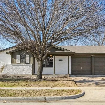 Buy this 3 bed house on 1611 Cascade Street in Mesquite, TX 75149