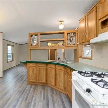 Image 9 - 922 Yellowstone River Rd Trlr E5, Billings, Montana, 59105 - Apartment for sale