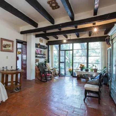 Buy this 8 bed house on Calle Plaza Río de Janeiro 72 in Cuauhtémoc, 06700 Mexico City