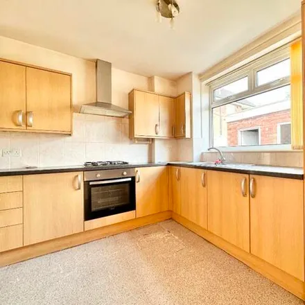 Image 4 - 87-91 Epping Drive, Urmston, M33 5LY, United Kingdom - Townhouse for sale