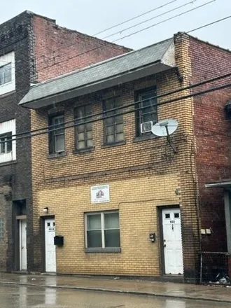 Buy this studio house on 922 Island Avenue in McKees Rocks, Allegheny County