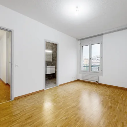 Image 6 - Quai du Cheval-Blanc 11, 1227 Geneva, Switzerland - Apartment for rent